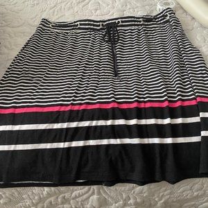 Pennington's Pocket Knee Length Skirt